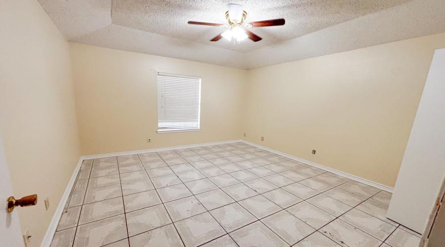 8708 Puerto Vallarta, Laredo, Texas 78045, 4 Bedrooms Bedrooms, 7 Rooms Rooms,2 BathroomsBathrooms,Residential,For Sale,8708 Puerto Vallarta,20260096