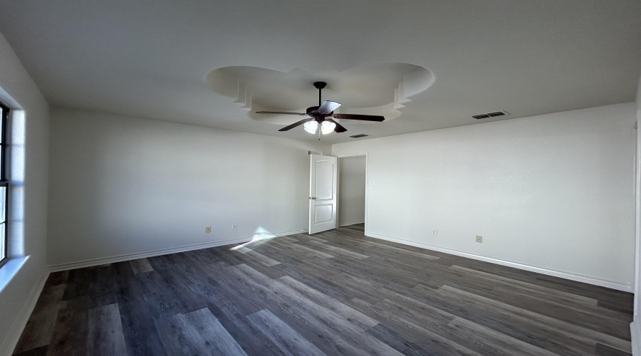 4248 Dorel Dr, Laredo, Texas 78043, 3 Bedrooms Bedrooms, 5 Rooms Rooms,2 BathroomsBathrooms,Residential,For Rent,4248 Dorel Dr,20260100