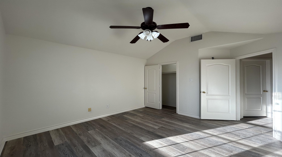 4248 Dorel Dr, Laredo, Texas 78043, 3 Bedrooms Bedrooms, 5 Rooms Rooms,2 BathroomsBathrooms,Residential,For Rent,4248 Dorel Dr,20260100