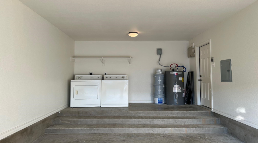 4248 Dorel Dr, Laredo, Texas 78043, 3 Bedrooms Bedrooms, 5 Rooms Rooms,2 BathroomsBathrooms,Residential,For Rent,4248 Dorel Dr,20260100