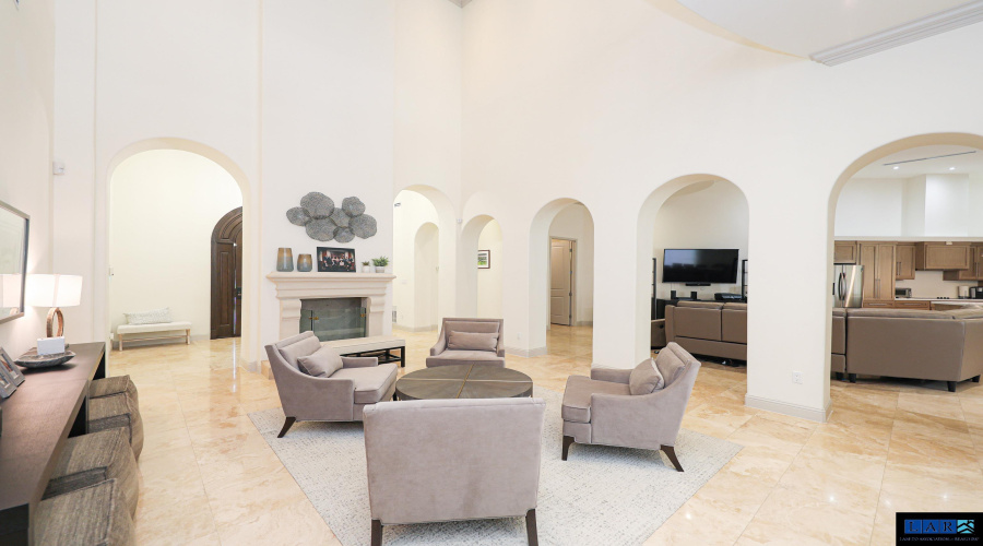 3002 Swift Dr, LAREDO, Texas 78041, 4 Bedrooms Bedrooms, 11 Rooms Rooms,5 BathroomsBathrooms,Residential,For Sale,3002 Swift Dr,20260103