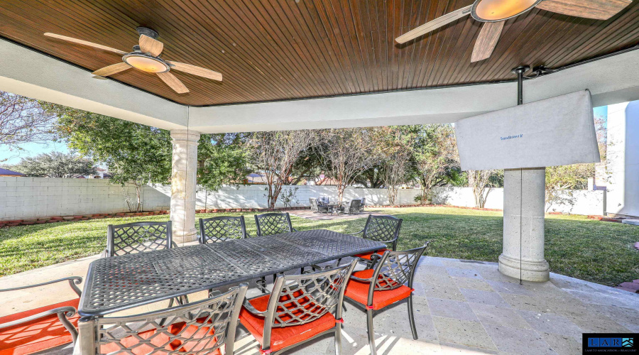 3002 Swift Dr, LAREDO, Texas 78041, 4 Bedrooms Bedrooms, 11 Rooms Rooms,5 BathroomsBathrooms,Residential,For Sale,3002 Swift Dr,20260103