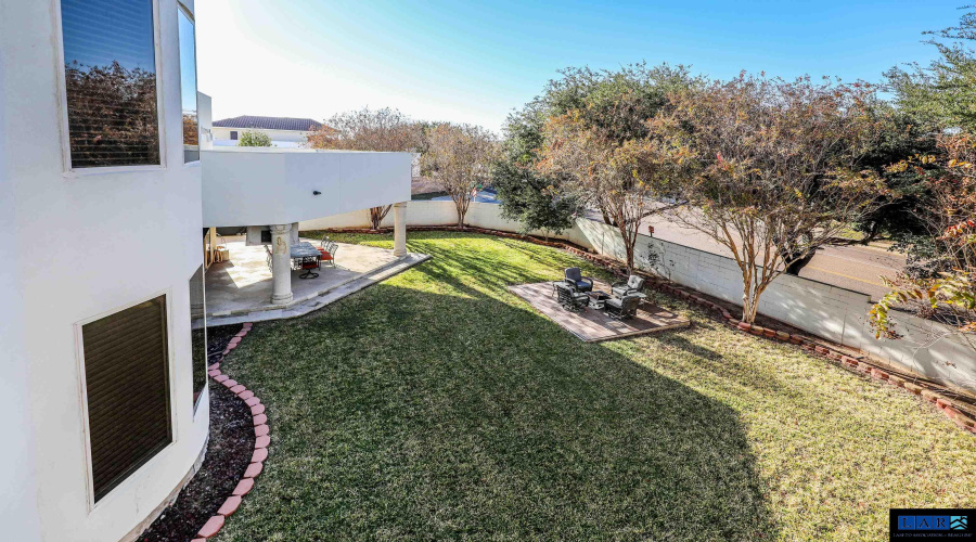 3002 Swift Dr, LAREDO, Texas 78041, 4 Bedrooms Bedrooms, 11 Rooms Rooms,5 BathroomsBathrooms,Residential,For Sale,3002 Swift Dr,20260103