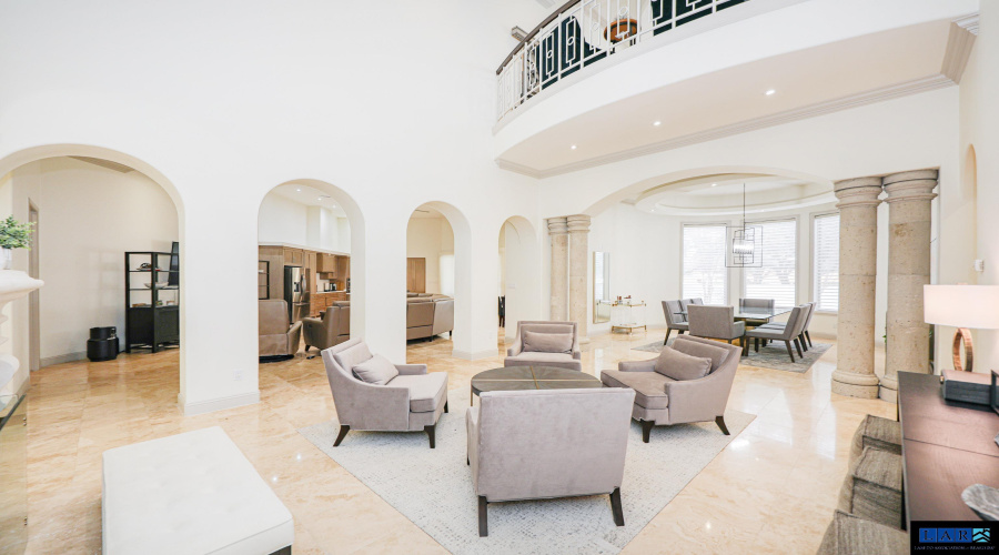 3002 Swift Dr, LAREDO, Texas 78041, 4 Bedrooms Bedrooms, 11 Rooms Rooms,5 BathroomsBathrooms,Residential,For Sale,3002 Swift Dr,20260103