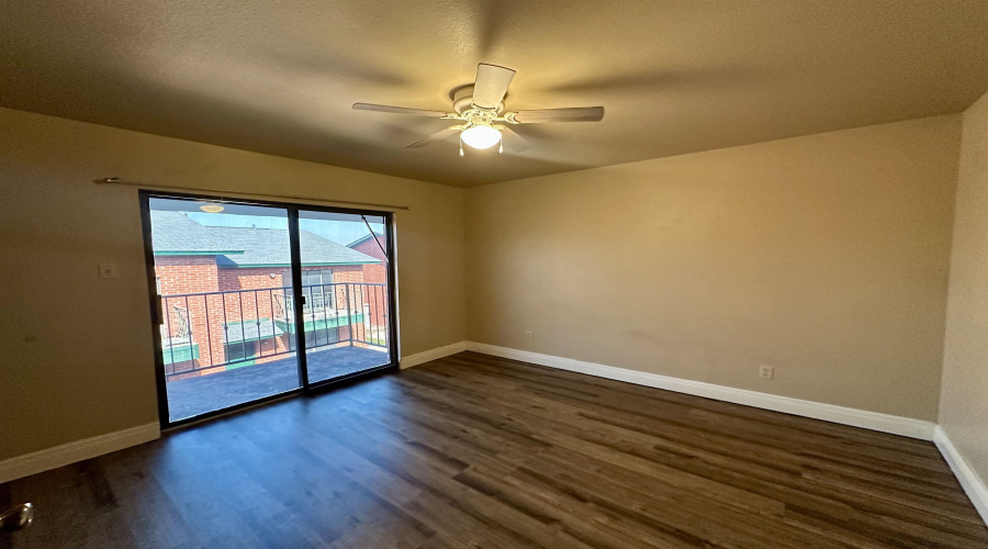 8915 McPherson Rd, Laredo, Texas 78045, 2 Bedrooms Bedrooms, 5 Rooms Rooms,2 BathroomsBathrooms,Residential,For Rent,8915 McPherson Rd,20260106