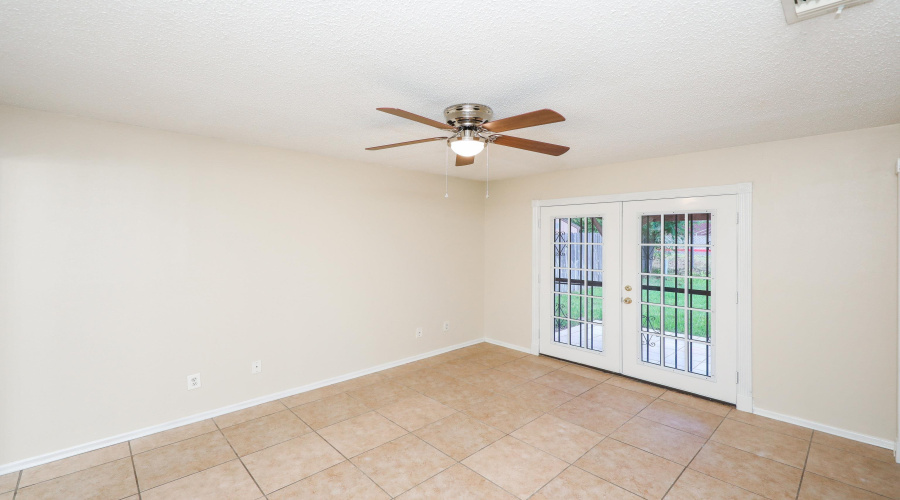 206 Northpoint Dr, Laredo, Texas 78041, 3 Bedrooms Bedrooms, 6 Rooms Rooms,2 BathroomsBathrooms,Residential,For Rent,206 Northpoint Dr,20260114