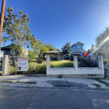 2003 W Calton Rd, Laredo, Texas 78041, 2 Bedrooms Bedrooms, 4 Rooms Rooms,1 BathroomBathrooms,Residential,For Sale,2003 W Calton Rd,20260119