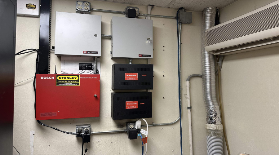 12018 Auburn Rd, Laredo, Texas 78045, 1 Bedroom Bedrooms, 51 Rooms Rooms,2 BathroomsBathrooms,Commercial/industrial,For Rent,12018 Auburn Rd,20260122