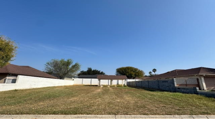 9031 Lady Di Lp, Laredo, Texas 78045, ,Land,For Sale,9031 Lady Di Lp,20260121