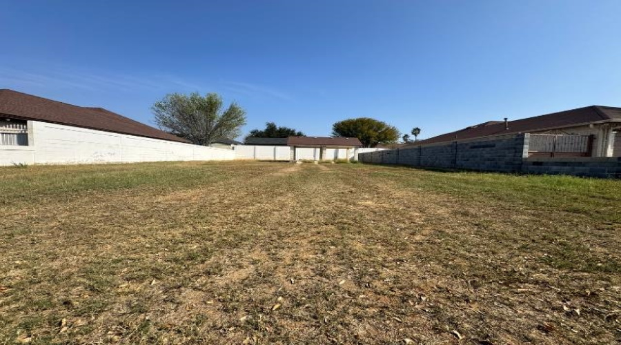 9031 Lady Di Lp, Laredo, Texas 78045, ,Land,For Sale,9031 Lady Di Lp,20260121