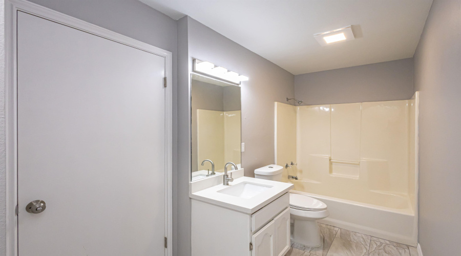 4312 Patriot Dr, Laredo, Texas 78046, 3 Bedrooms Bedrooms, 5 Rooms Rooms,2 BathroomsBathrooms,Residential,For Sale,4312 Patriot Dr,20260124