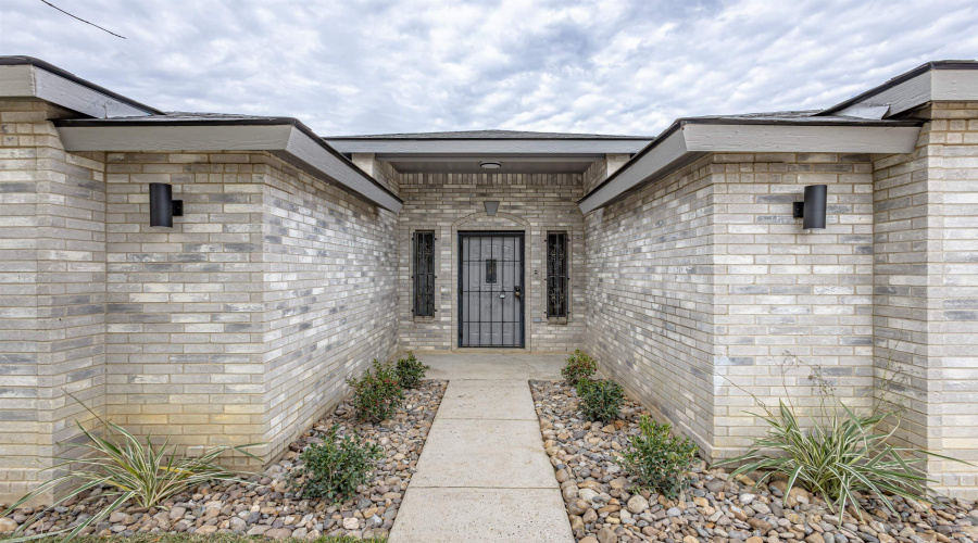 4312 Patriot Dr, Laredo, Texas 78046, 3 Bedrooms Bedrooms, 5 Rooms Rooms,2 BathroomsBathrooms,Residential,For Sale,4312 Patriot Dr,20260124