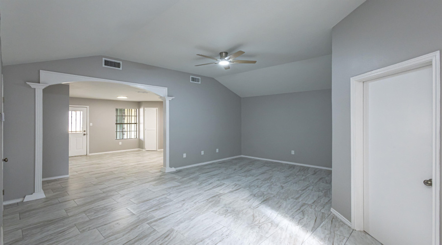 4312 Patriot Dr, Laredo, Texas 78046, 3 Bedrooms Bedrooms, 5 Rooms Rooms,2 BathroomsBathrooms,Residential,For Sale,4312 Patriot Dr,20260124