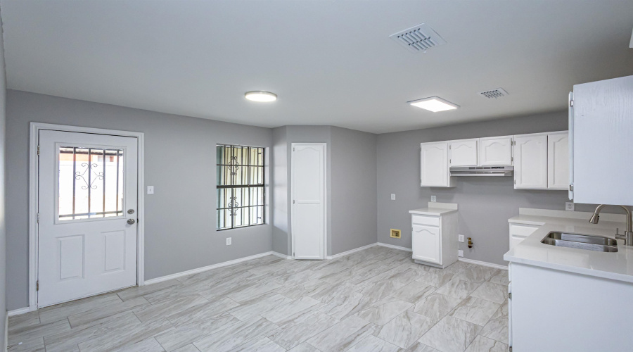 4312 Patriot Dr, Laredo, Texas 78046, 3 Bedrooms Bedrooms, 5 Rooms Rooms,2 BathroomsBathrooms,Residential,For Sale,4312 Patriot Dr,20260124