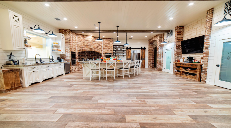 382 San Juan Rd, Laredo, Texas 78045, 3 Bedrooms Bedrooms, 7 Rooms Rooms,3 BathroomsBathrooms,Residential,For Sale,382 San Juan Rd,20260127