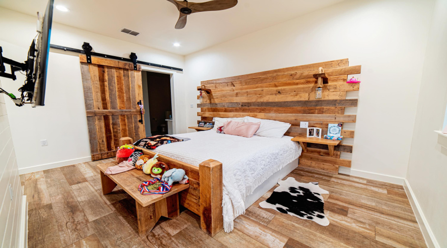 382 San Juan Rd, Laredo, Texas 78045, 3 Bedrooms Bedrooms, 7 Rooms Rooms,3 BathroomsBathrooms,Residential,For Sale,382 San Juan Rd,20260127