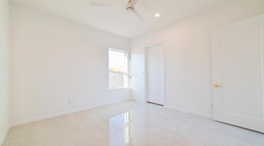 201 Sorella Loop, Laredo, Texas 78045, 3 Bedrooms Bedrooms, 4 Rooms Rooms,2 BathroomsBathrooms,Residential,For Sale,201 Sorella Loop,20260128