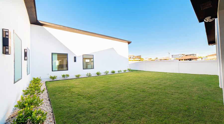 201 Sorella Loop, Laredo, Texas 78045, 3 Bedrooms Bedrooms, 4 Rooms Rooms,2 BathroomsBathrooms,Residential,For Sale,201 Sorella Loop,20260128