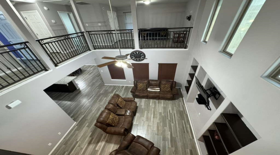 2705 Shetland Dr., Laredo, Texas 78046, 3 Bedrooms Bedrooms, 6 Rooms Rooms,2 BathroomsBathrooms,Residential,For Sale,2705 Shetland Dr.,20260129