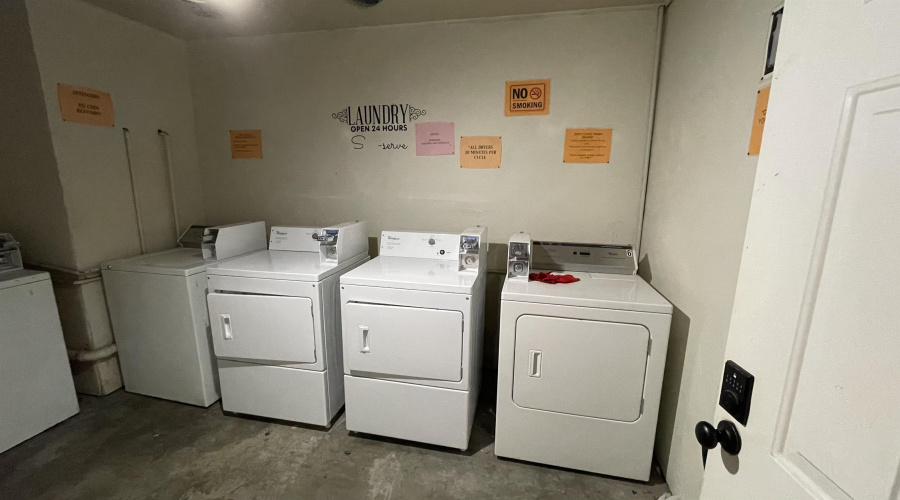 3801 Salinas Ave, Laredo, Texas 78041, 1 Bedroom Bedrooms, 3 Rooms Rooms,1 BathroomBathrooms,Residential,For Rent,3801 Salinas Ave,20260135