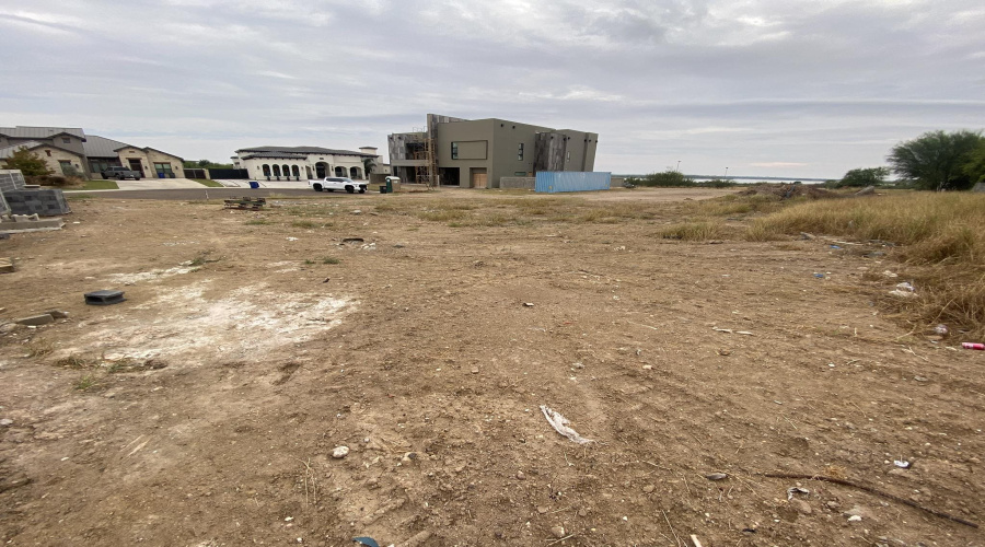 334 Iguazu Falls, LAREDO, Texas 78043, ,Land,For Sale,334 Iguazu Falls,20260148