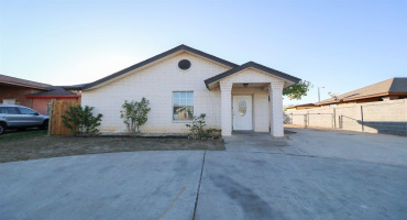 3804 Sunflower Ave, Laredo, Texas 78046, 3 Bedrooms Bedrooms, 5 Rooms Rooms,2 BathroomsBathrooms,Residential,For Rent,3804 Sunflower Ave,20260138