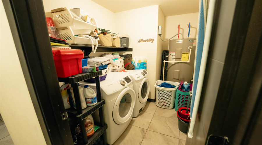 642 Sam Bratton Dr., Laredo, Texas 78046, 3 Bedrooms Bedrooms, 5 Rooms Rooms,2 BathroomsBathrooms,Residential,For Sale,642 Sam Bratton Dr.,20260140