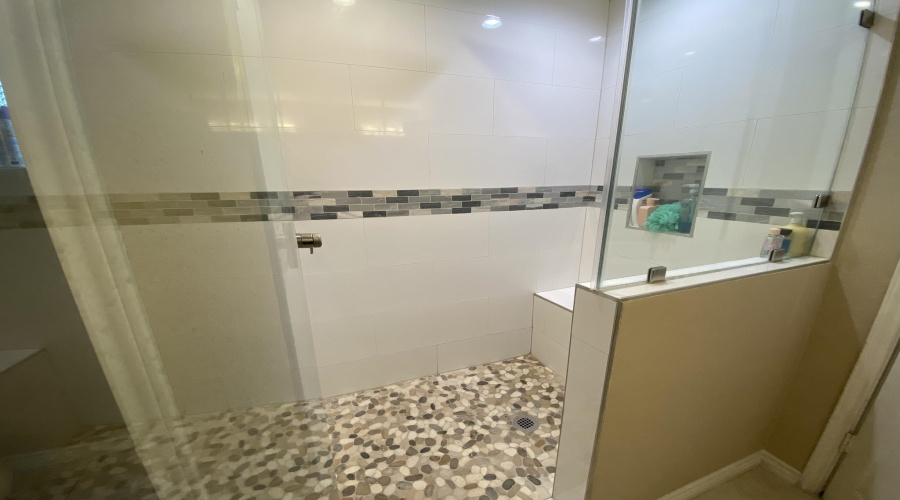 2415 Sutton Ct, LAREDO, Texas 78045, 3 Bedrooms Bedrooms, 5 Rooms Rooms,2 BathroomsBathrooms,Residential,For Sale,2415 Sutton Ct,20260145