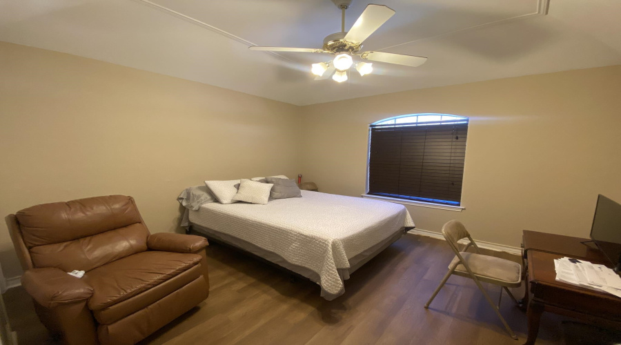 2415 Sutton Ct, LAREDO, Texas 78045, 3 Bedrooms Bedrooms, 5 Rooms Rooms,2 BathroomsBathrooms,Residential,For Sale,2415 Sutton Ct,20260145