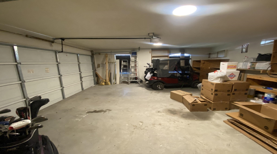 2415 Sutton Ct, LAREDO, Texas 78045, 3 Bedrooms Bedrooms, 5 Rooms Rooms,2 BathroomsBathrooms,Residential,For Sale,2415 Sutton Ct,20260145