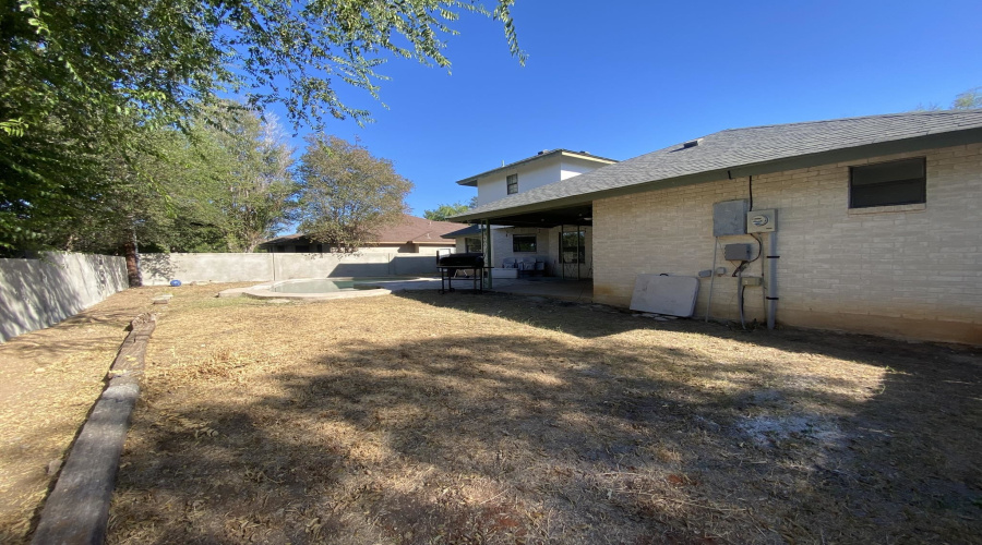 1304 Hunters View Cir, LAREDO, Texas 78045, 4 Bedrooms Bedrooms, 5 Rooms Rooms,3 BathroomsBathrooms,Residential,For Sale,1304 Hunters View Cir,20260146