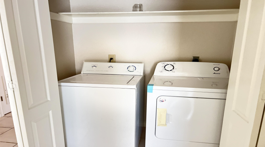 1752 Tiara Trl, LAREDO, Texas 78045, 2 Bedrooms Bedrooms, 5 Rooms Rooms,2 BathroomsBathrooms,Residential,For Rent,1752 Tiara Trl,20260147