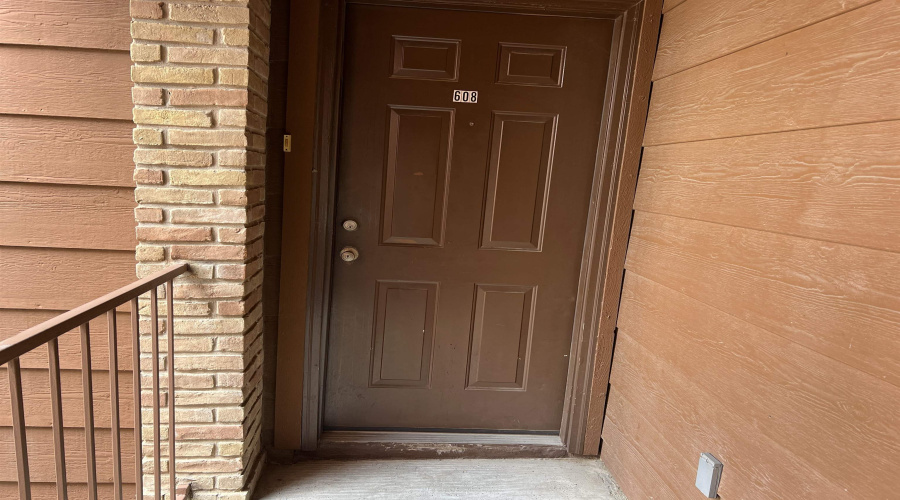 1752 Tiara Trl, LAREDO, Texas 78045, 2 Bedrooms Bedrooms, 5 Rooms Rooms,2 BathroomsBathrooms,Residential,For Rent,1752 Tiara Trl,20260147