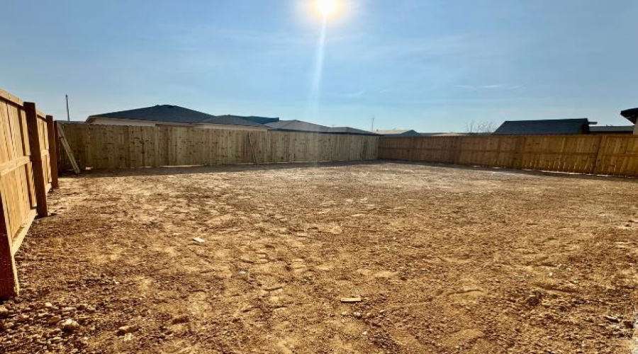 2917 Tiverton Dr, Laredo, Texas 78046, 3 Bedrooms Bedrooms, 5 Rooms Rooms,2 BathroomsBathrooms,Residential,For Sale,2917 Tiverton Dr,20260151