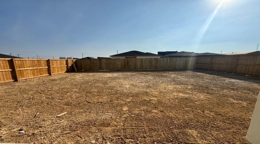 2917 Tiverton Dr, Laredo, Texas 78046, 3 Bedrooms Bedrooms, 5 Rooms Rooms,2 BathroomsBathrooms,Residential,For Sale,2917 Tiverton Dr,20260151