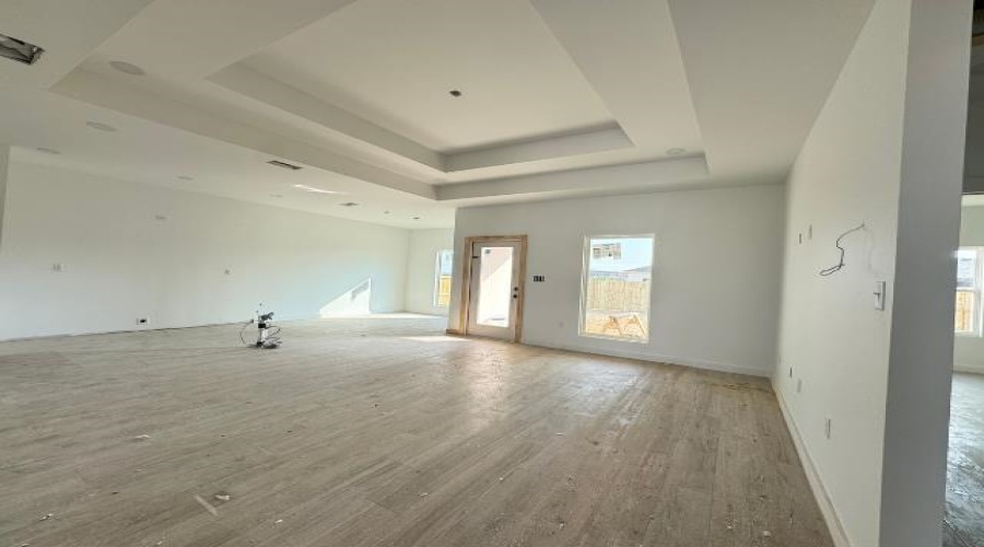 2917 Tiverton Dr, Laredo, Texas 78046, 3 Bedrooms Bedrooms, 5 Rooms Rooms,2 BathroomsBathrooms,Residential,For Sale,2917 Tiverton Dr,20260151