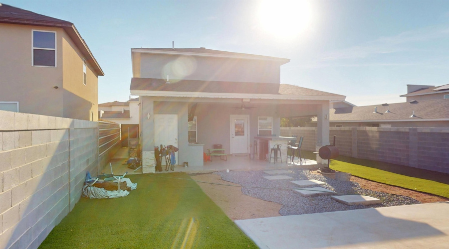 3620 Jorge Sosa, LAREDO, Texas 78046, 3 Bedrooms Bedrooms, 6 Rooms Rooms,2 BathroomsBathrooms,Residential,For Sale,3620 Jorge Sosa,20260152