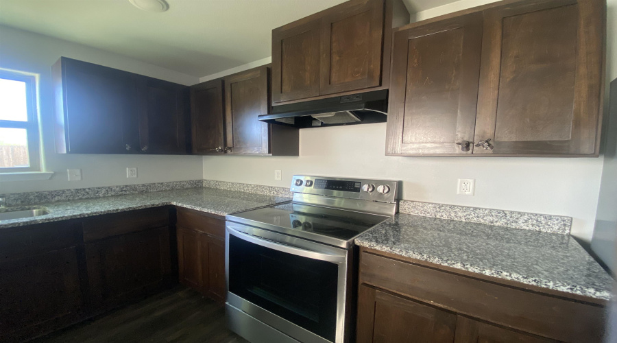 1535 Port Texas Dr., Laredo, Texas 78045, 3 Bedrooms Bedrooms, 5 Rooms Rooms,2 BathroomsBathrooms,Residential,For Rent,1535 Port Texas Dr.,20260153