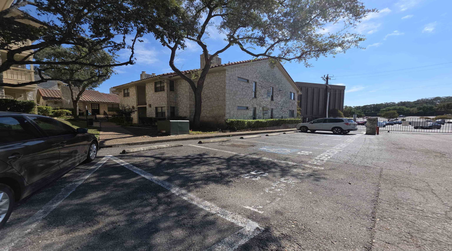 7738 Chambers Rd., San Antonio, Texas 78229, 2 Bedrooms Bedrooms, 4 Rooms Rooms,2 BathroomsBathrooms,Residential,For Rent,7738 Chambers Rd.,20260156