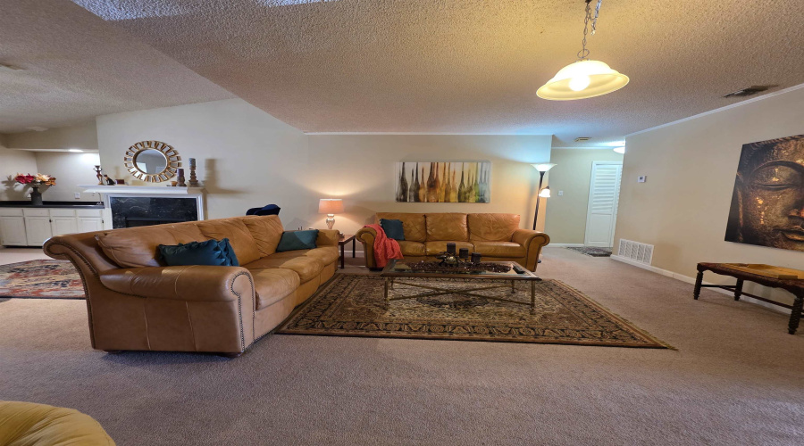 7738 Chambers Rd., San Antonio, Texas 78229, 2 Bedrooms Bedrooms, 4 Rooms Rooms,2 BathroomsBathrooms,Residential,For Rent,7738 Chambers Rd.,20260156