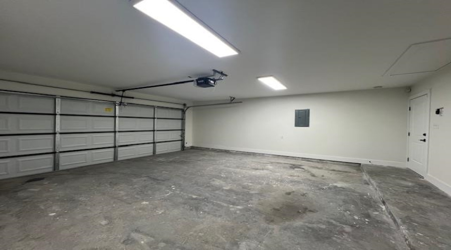 4717 Rocky Ledge Lp, Laredo, Texas 78041, 3 Bedrooms Bedrooms, 6 Rooms Rooms,2 BathroomsBathrooms,Residential,For Rent,4717 Rocky Ledge Lp,20260159