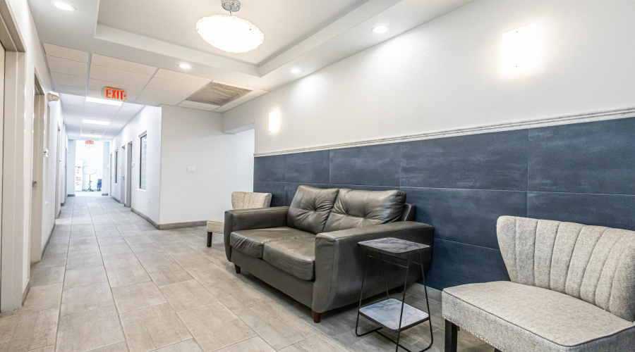 900 Hillside Rd, LAREDO, Texas 78041, 21 Rooms Rooms,2 BathroomsBathrooms,Commercial retail/office,For Rent,900 Hillside Rd,20260158