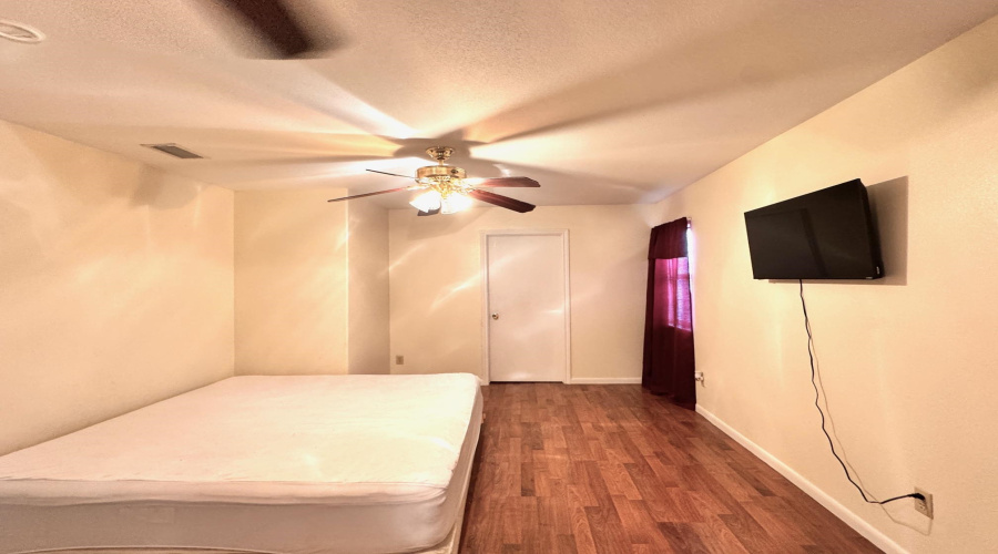 5116 Haynes Ave, LAREDO, Texas 78041, ,Multi-family,For Sale,5116 Haynes Ave,20260155