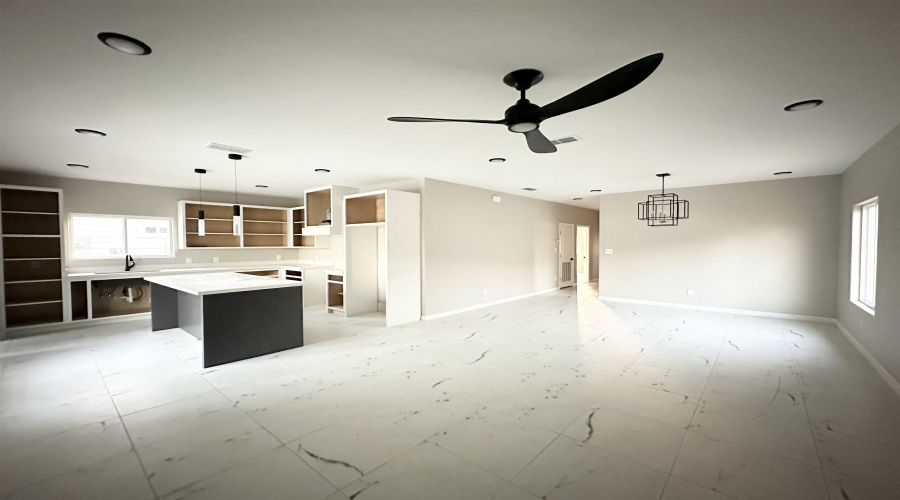 5316 Aceituno Dr., Laredo, Texas 78046, 3 Bedrooms Bedrooms, 5 Rooms Rooms,2 BathroomsBathrooms,Residential,For Sale,5316 Aceituno Dr.,20260161