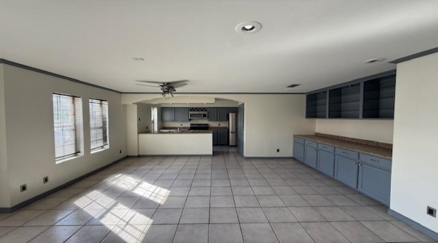 205 Martingale Ln, Laredo, Texas 78041, 3 Bedrooms Bedrooms, 5 Rooms Rooms,2 BathroomsBathrooms,Residential,For Sale,205 Martingale Ln,20260162