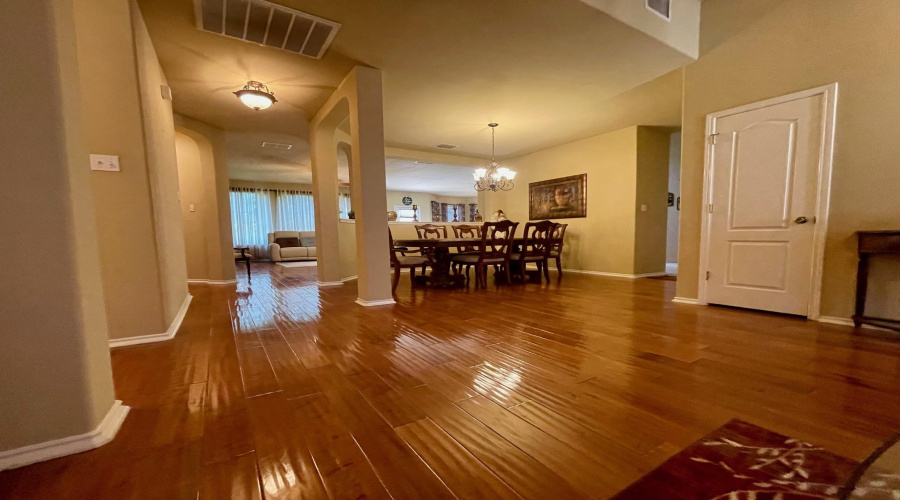 2631 Anejo Dr, laredo, Texas 78045, 3 Bedrooms Bedrooms, 7 Rooms Rooms,2 BathroomsBathrooms,Residential,For Sale,2631 Anejo Dr,20260165