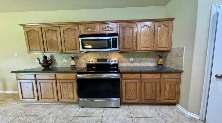 2631 Anejo Dr, laredo, Texas 78045, 3 Bedrooms Bedrooms, 7 Rooms Rooms,2 BathroomsBathrooms,Residential,For Sale,2631 Anejo Dr,20260165