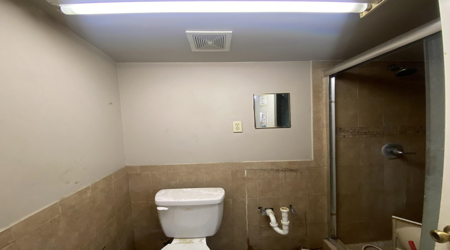 9330 San Mateo Dr, LAREDO, Texas 78045, 1 Bedroom Bedrooms, 21 Rooms Rooms,3 BathroomsBathrooms,Commercial/industrial,For Sale,9330 San Mateo Dr,20260175