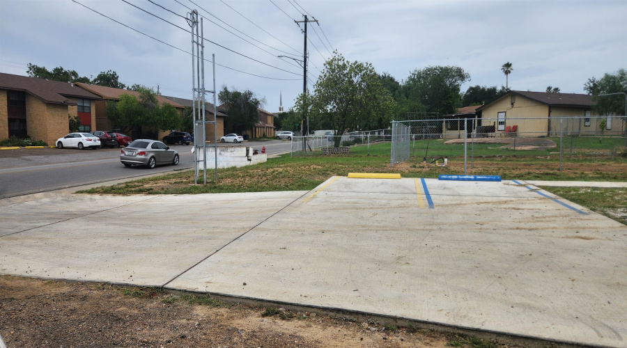 1419 E Hillside Rd, Laredo, Texas 78041, ,Land,For Rent,1419 E Hillside Rd,20260174