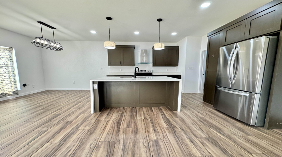 5005 Nispero Ln, Laredo, Texas 78046, 2 Bedrooms Bedrooms, 7 Rooms Rooms,2 BathroomsBathrooms,Residential,For Rent,5005 Nispero Ln,20260168